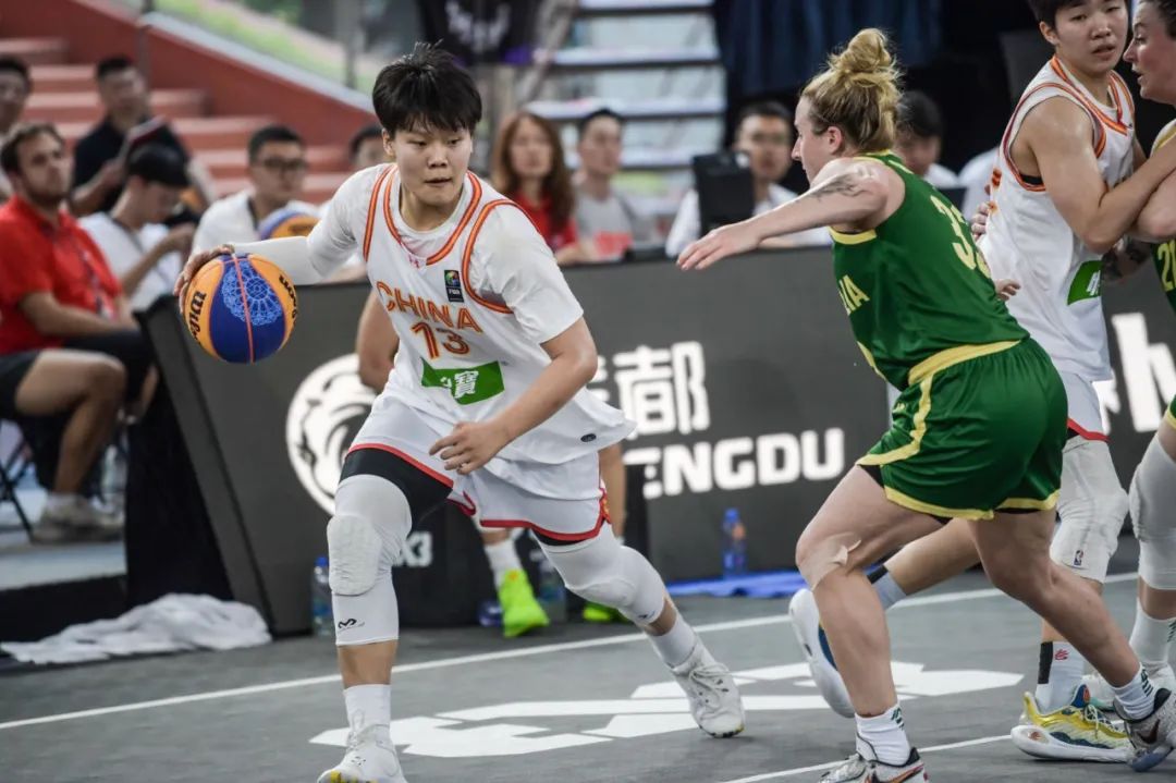 篮球狂热：体验国际顶级赛事的简单介绍